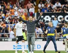 曼联逆袭成功，击败强敌实现保级壮举！的简单介绍