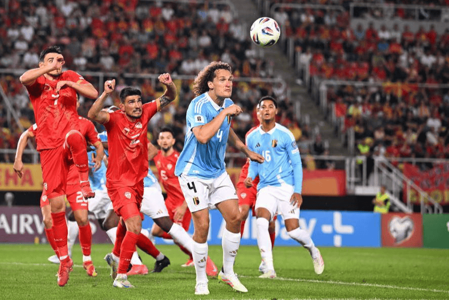 北马其顿队在欧预赛中取得胜利,引得全场欢呼的简单介绍 北马其顿队在欧预赛中取得胜利,引得全场欢呼的简单介绍